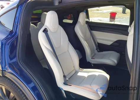 2022 Tesla Model X Plaid Tri Motor All-Wheel Drive from USA, damaged, VIN 7SAXCBE66NF358312